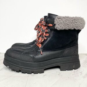 UGG Ashton Addie Black Fur Cuff Lace Up Lug Sole Boot 11